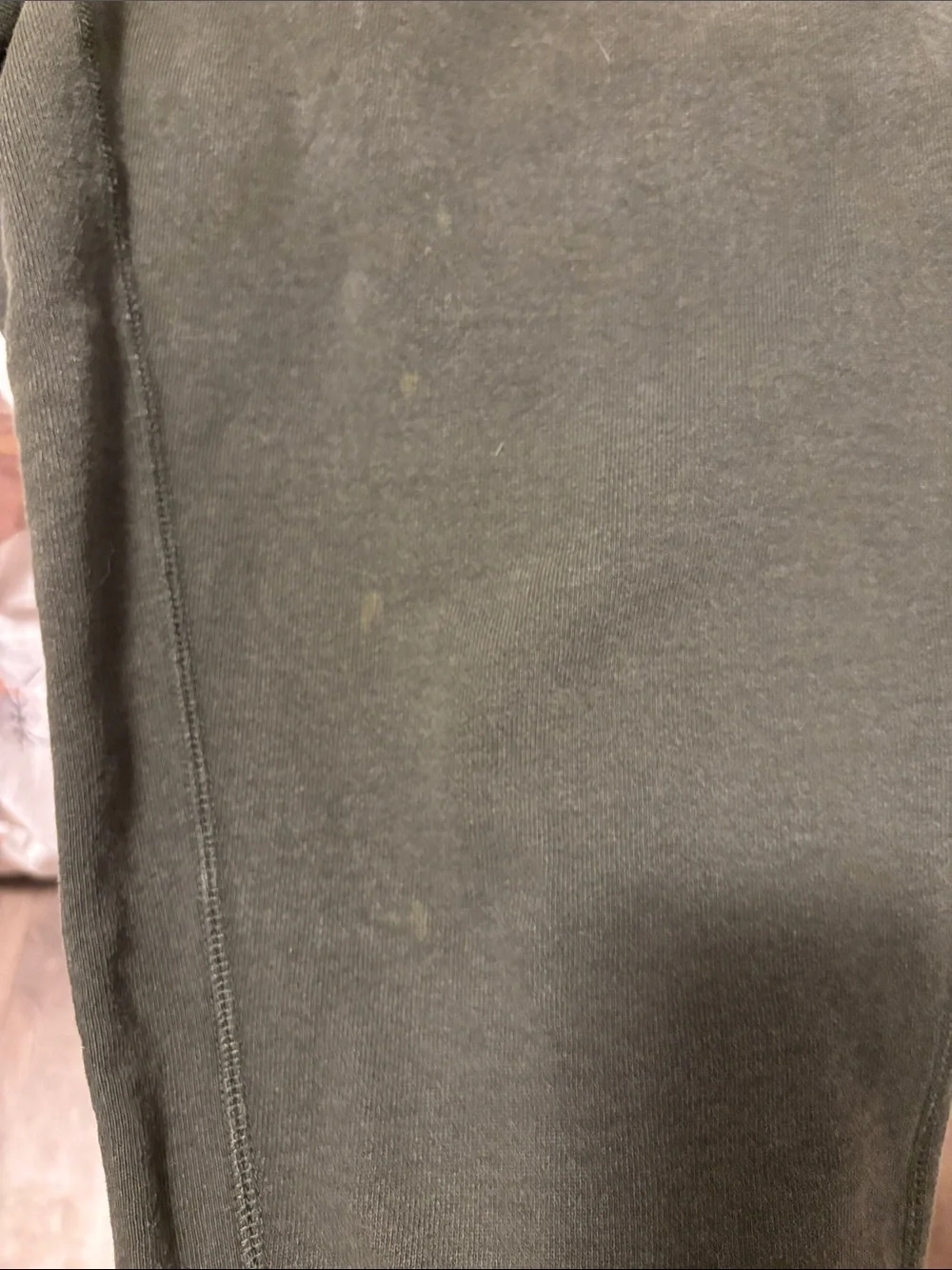 men’s green nike jogger sweatpants